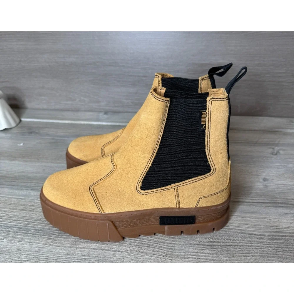Puma Women Sz 7.5 Mayze Suede Camel Casual Boots Athleisure NWOT